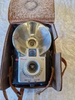 Vintage Kodak Brownie Starflash Kamera mit Hülle