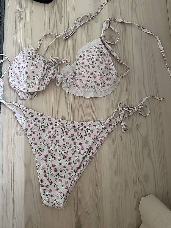 Costumi da bagno & Bikini: 3er Set Bikinis / Grösse 38/40 – Usato da Frauenfeld venduto da _vivano_