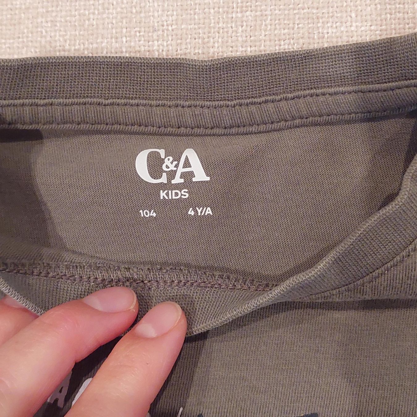 C&A Camicie, T-shirt & Polo: T-Shirt "Dinos" 104 – Usato da Winterthur venduto da Madamme-Rex 1