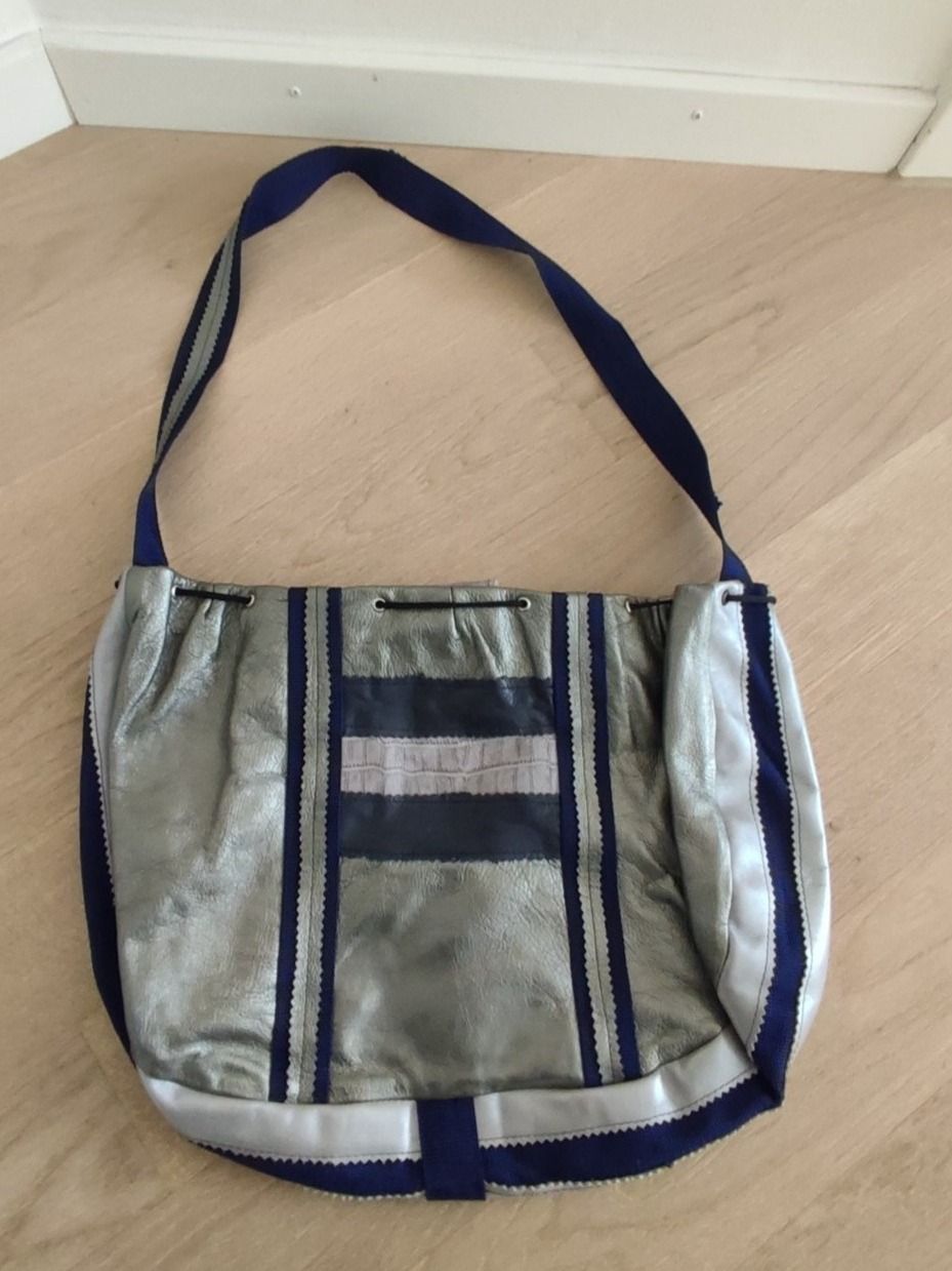 Borse da donna: Silber Leder Tasche. :) – Nuovo (secondo la descrizione) da Bellikon venduto da MellonCollieMitTwint 3