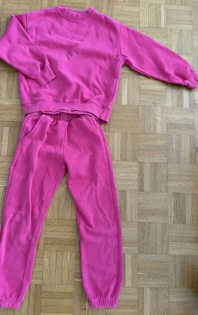 Sweatshirt und Jogginghose Set pink 140 cm
