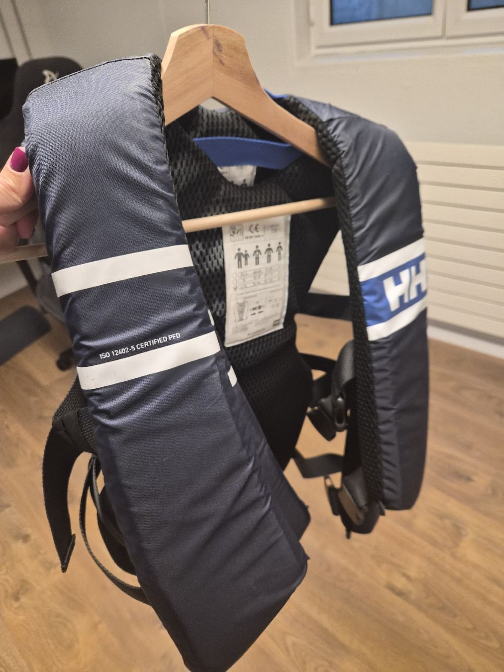 Helly Hansen Gilet & Giacche: Helly Hansen Life Vest – Nuovo (secondo la descrizione) da Maur venduto da sof_92cd