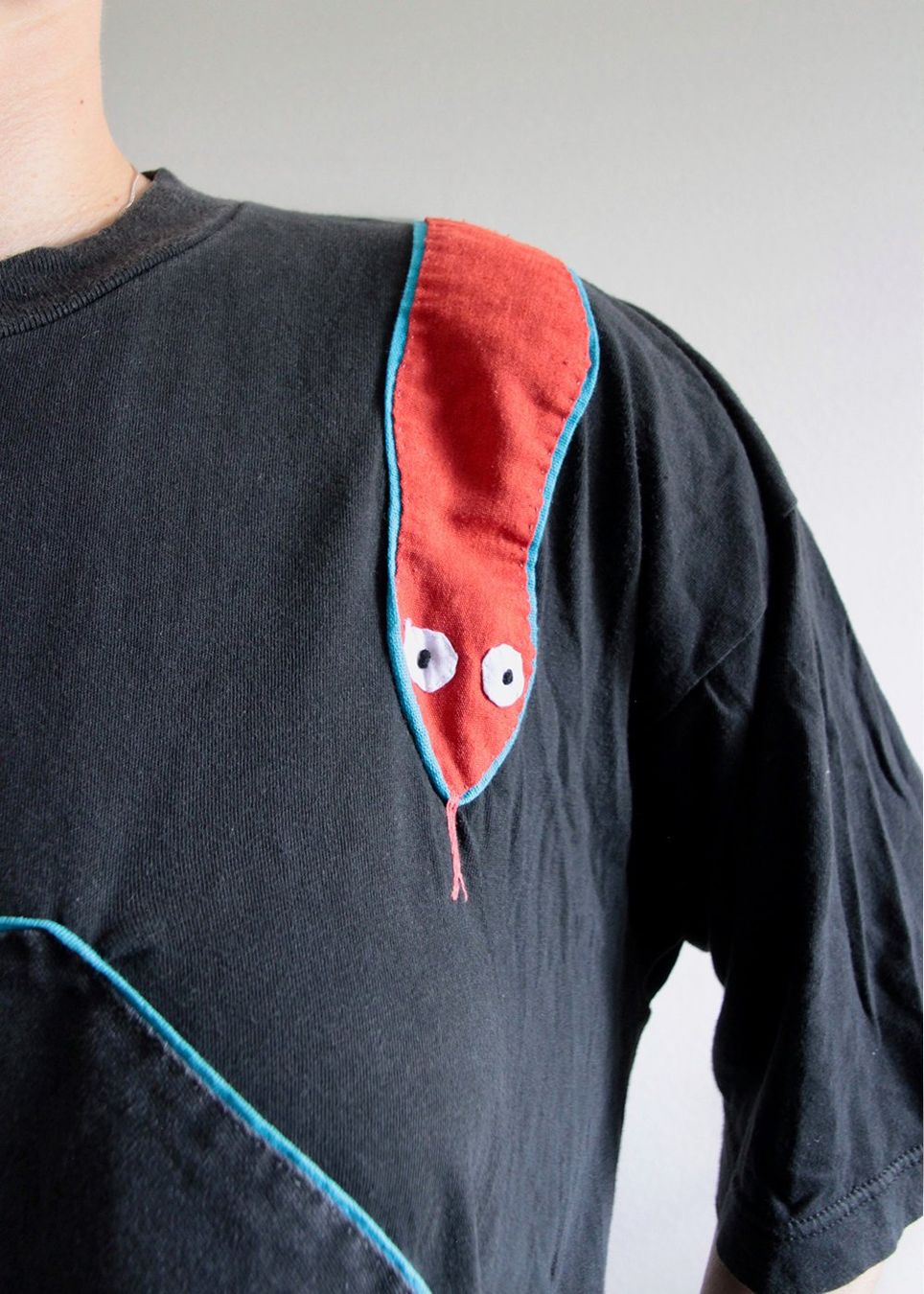 T-shirt: Schlangen T-Shirt – Usato da Buchs AG venduto da shoplio 1