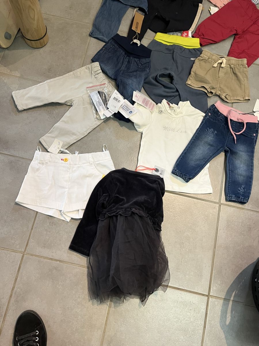 Lotti di vestiti: Babypaket ca 23 stk – Nuovo (secondo la descrizione) da Zürich venduto da robafladse 1