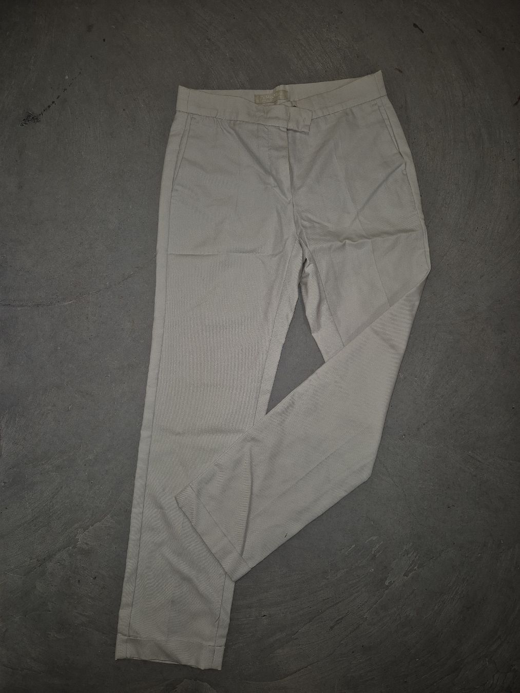 Max Mara Pantaloni: Pantalon Max Mara beige  – Usato da Puplinge venduto da melodiieee