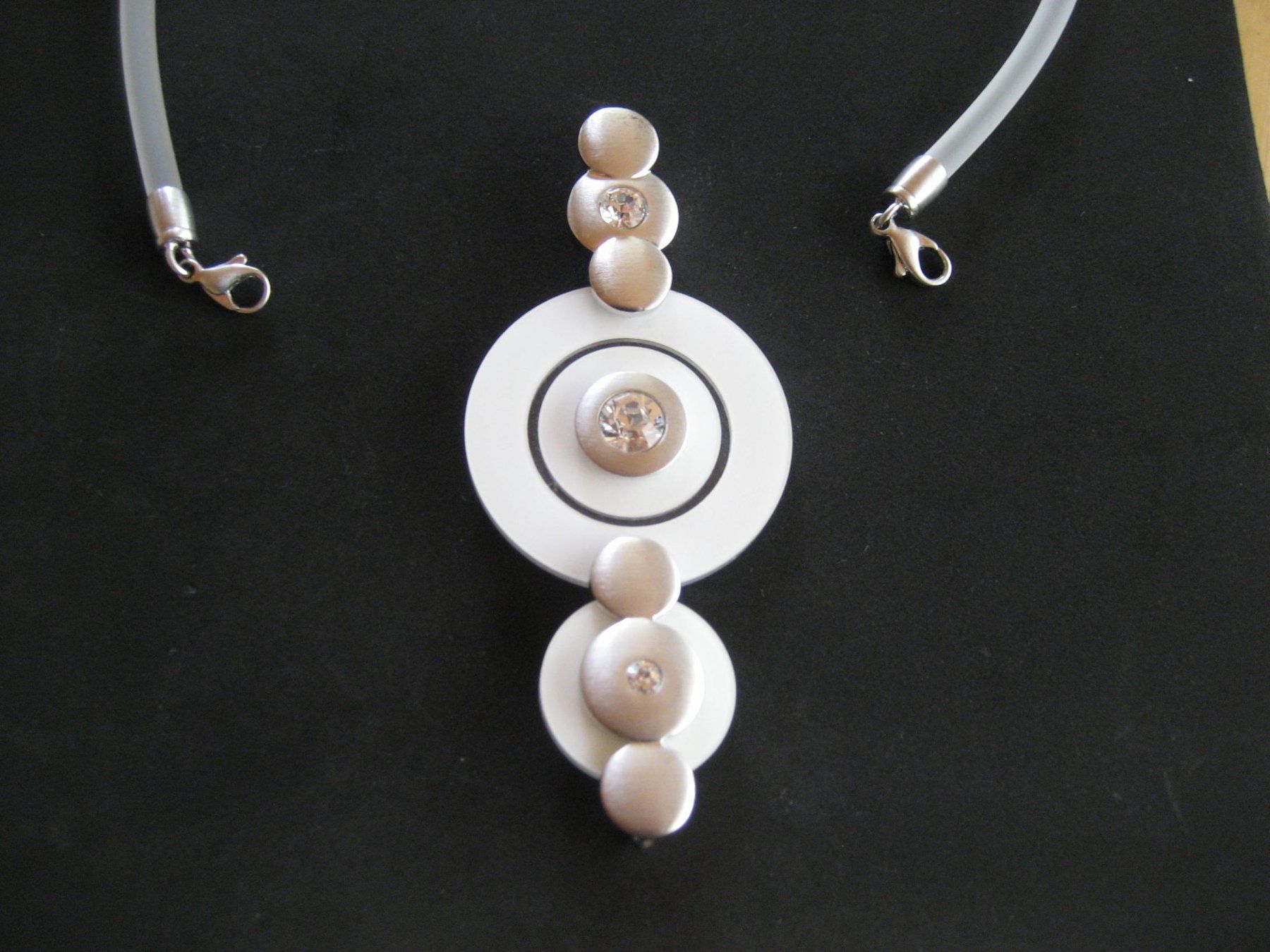 Pierre Lang Catenine: Collier Pierre Lang, neuf – Nuovo e nell'imballaggio originale da Delémont venduto da marryb 2