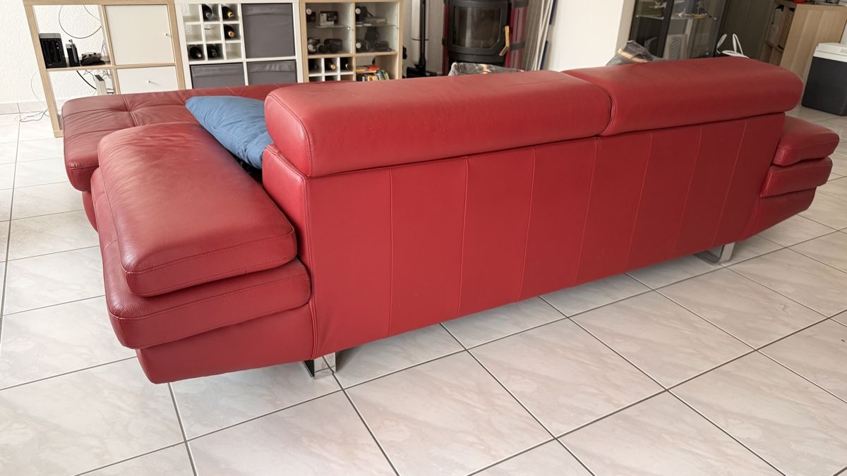 Sofas: Sofa Leder rot mit Hocker gebraucht – D'occasion à Altishofen par fuchurgismo 4