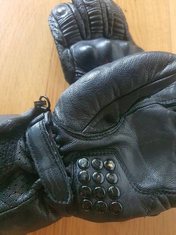 Guanti & manicotti: Motorrad Handschuhe – Usato da Erlen venduto da Tschirren 1