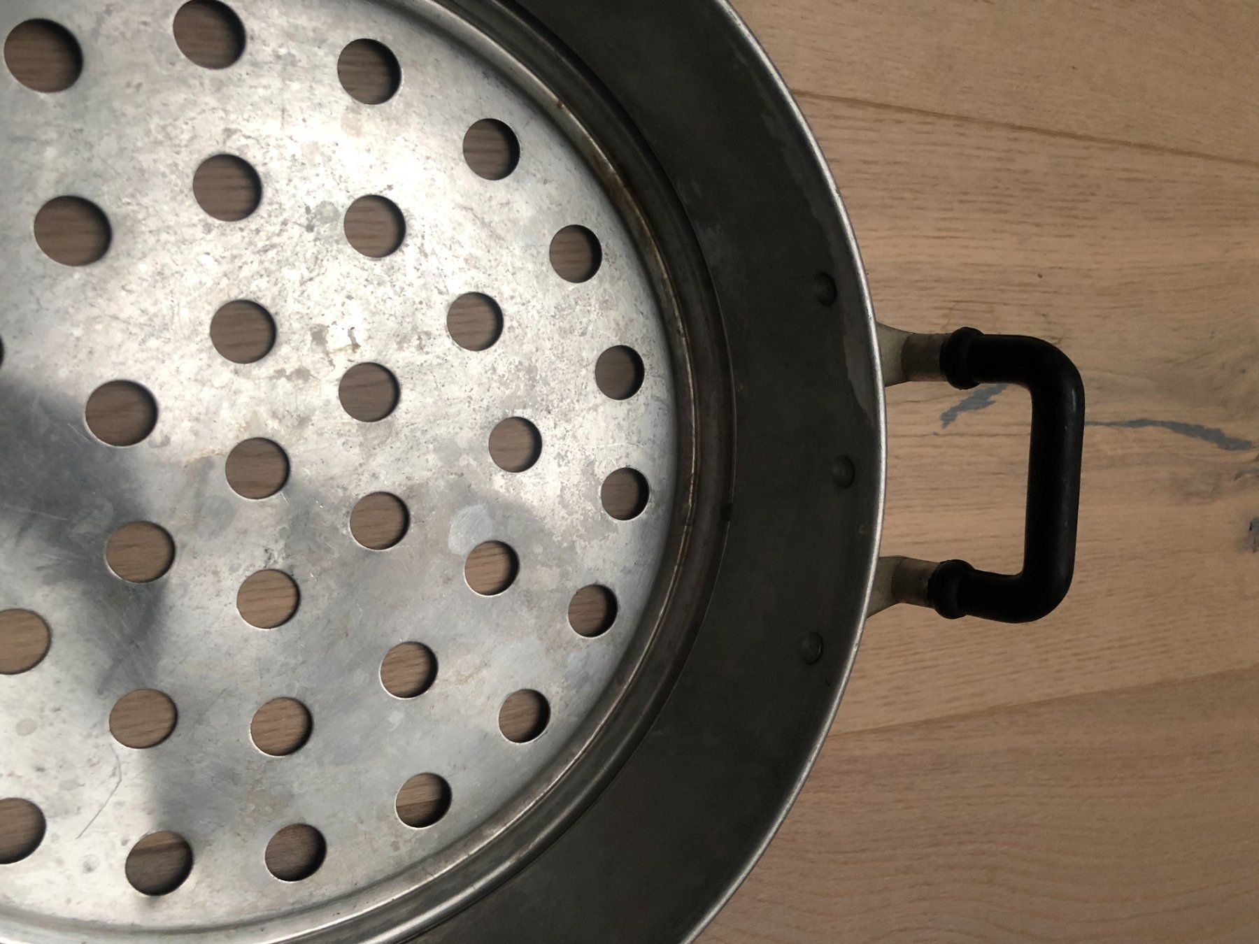 Küchengeräte: Altes  Abtropfsieb  Aluminium – Gebraucht aus Siebnen von Trans-Am 6