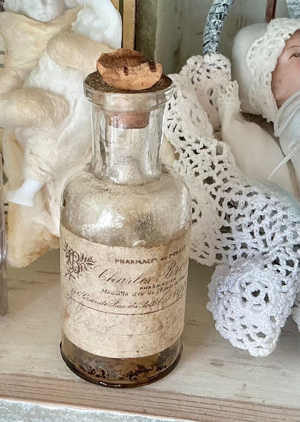 Matériel de laboratoire: URALTES APOTHEKER GLASFLÄSCHCHEN 1880 – D'occasion à Zell LU par Silvermemory