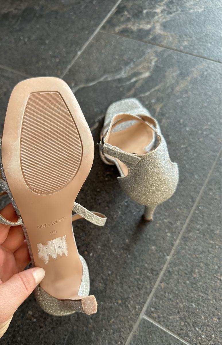 Chaussures femmes: Abendschuhe – Neuf (Voir description) à Effretikon par Lunaaa_ 6