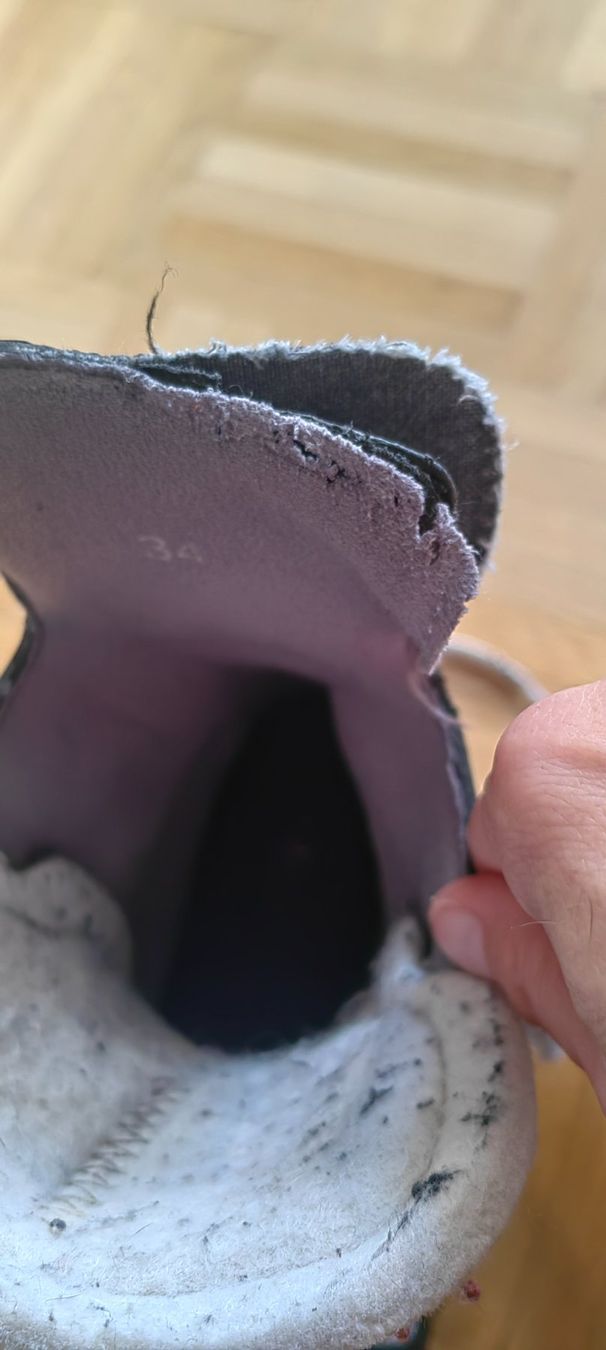 Graf Pattini da ghiaccio: Schlittschuhe, Graf Attack, Seven 77, gr. 34 – Usato da Langwiesen venduto da VELESA 2