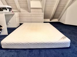 Matratze für 1.40 m breites Bett