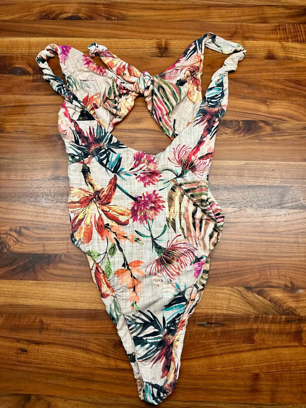 Costumi da bagno & Bikini: KHONSU Badeanzug mit Muster, Grösse L – Nuovo (secondo la descrizione) da Dübendorf venduto da mimamedusa 1