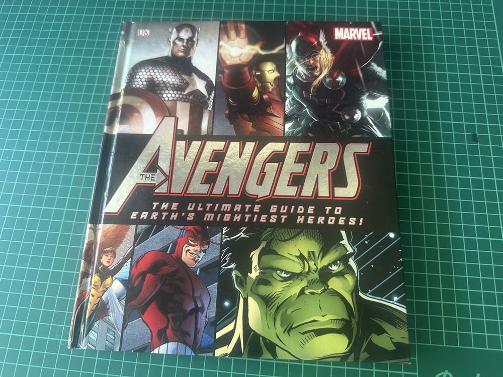 Avengers: The Ultimate Guide - Comic Book! | Kaufen auf Ricardo