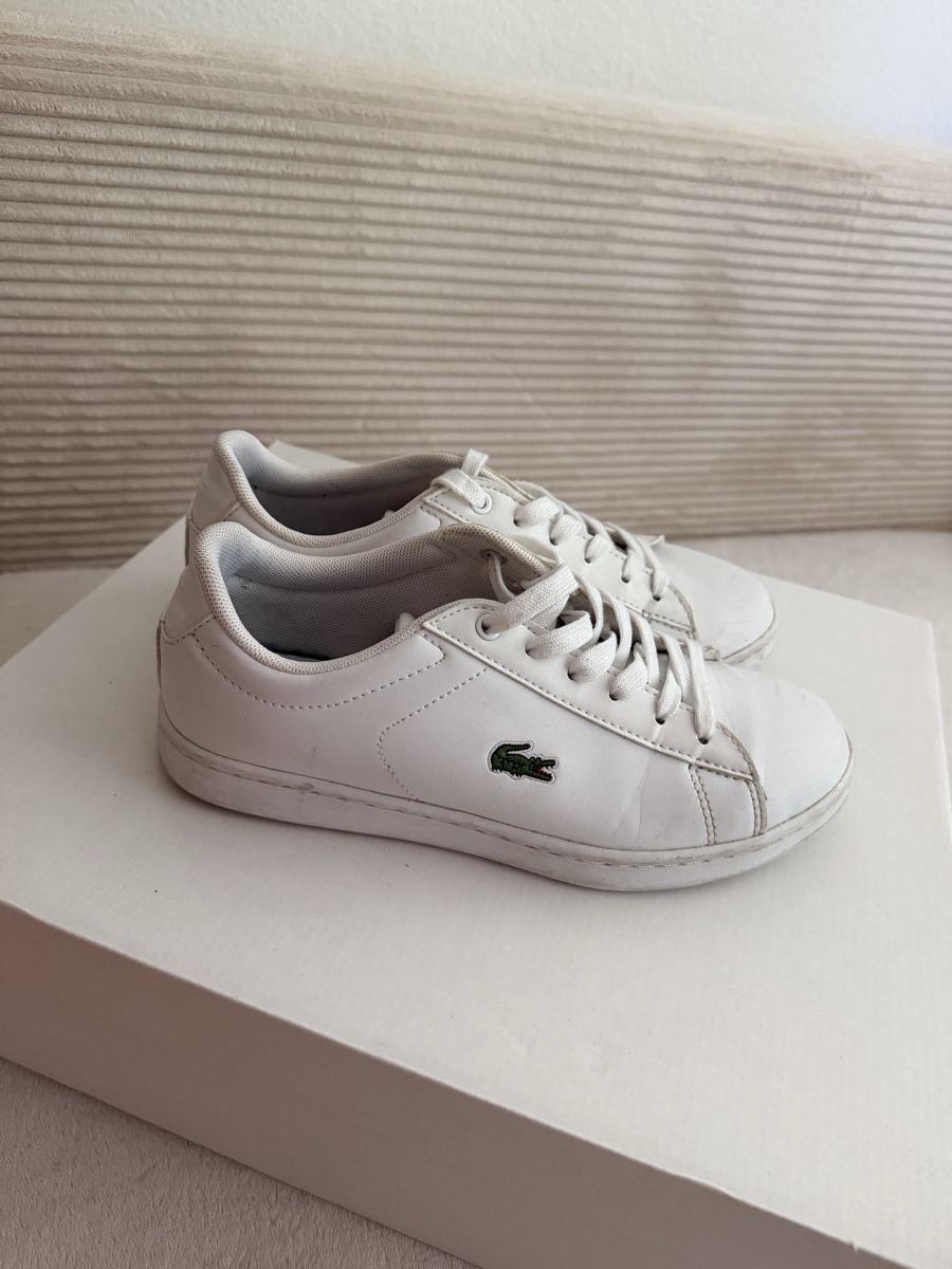 Lacoste Chaussures femmes: Lacoste Sneaker Weiss – D'occasion à Wallisellen par Buy.me.one.more.time