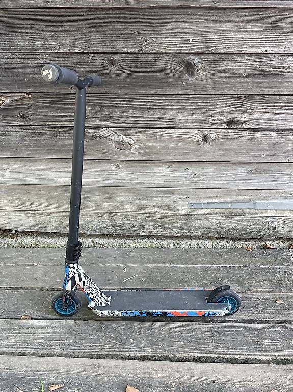 Kickboard: Trottinette freestyle  – Usato da Villars-sur-Glâne venduto da Jeanne_z8yk 3