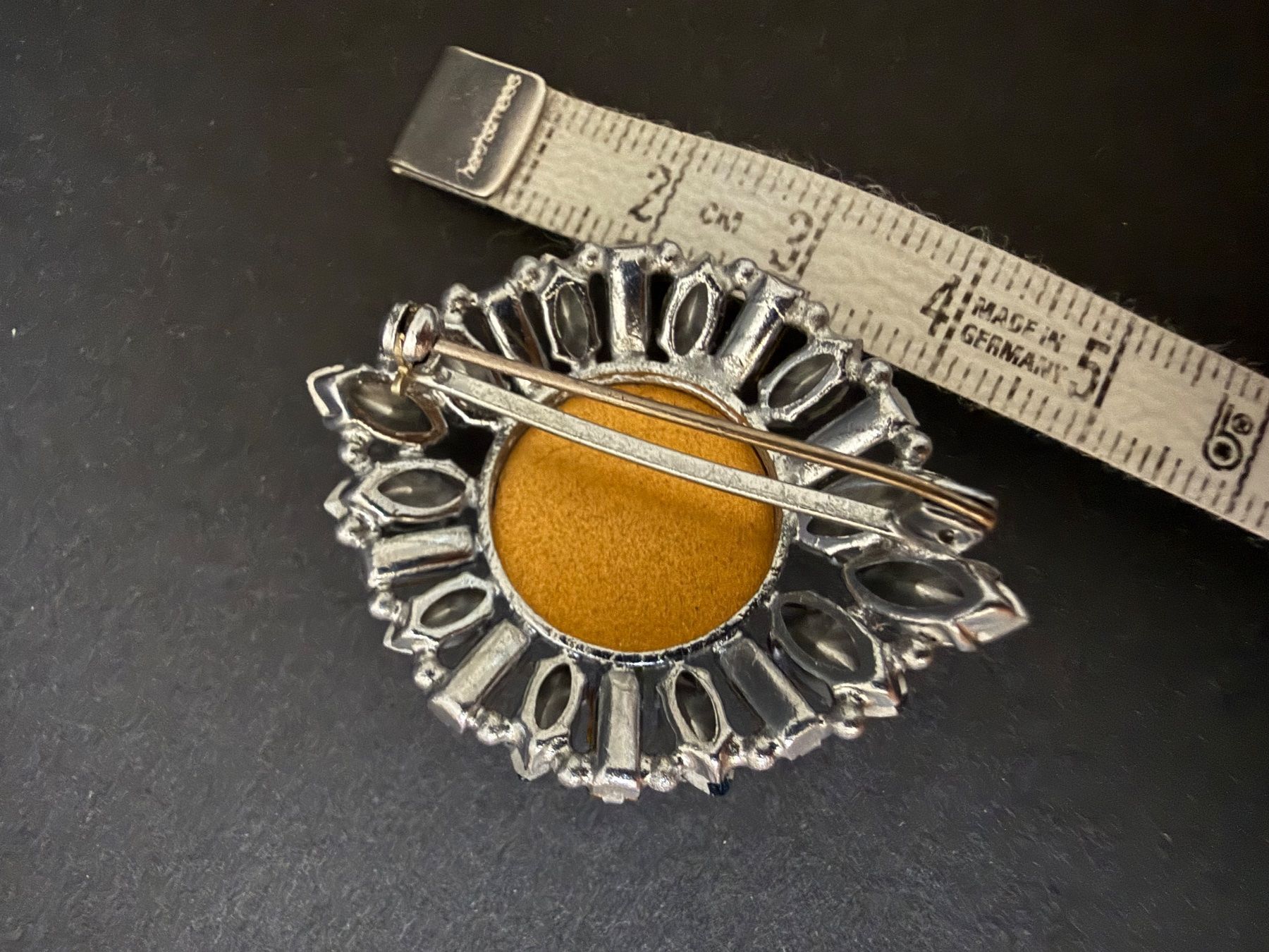 Gablonzer Spille & Fermagli: Vintage Brosche – Usato da Spiegel b. Bern venduto da Rogger72 3