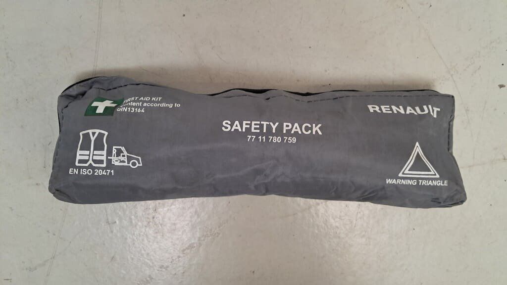 Kit di pronto soccorso: Renault Safety Pack (7711780759) – Usato da Alpnach-Dorf venduto da Hess-Automobile