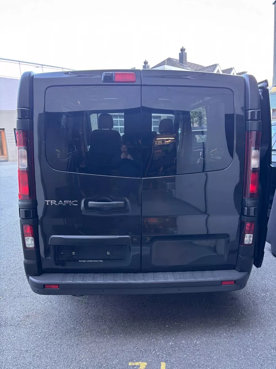 Renault Veicoli da campeggio: Renault trafic  – Usato da Baltschieder venduto da abg_f2zg 6