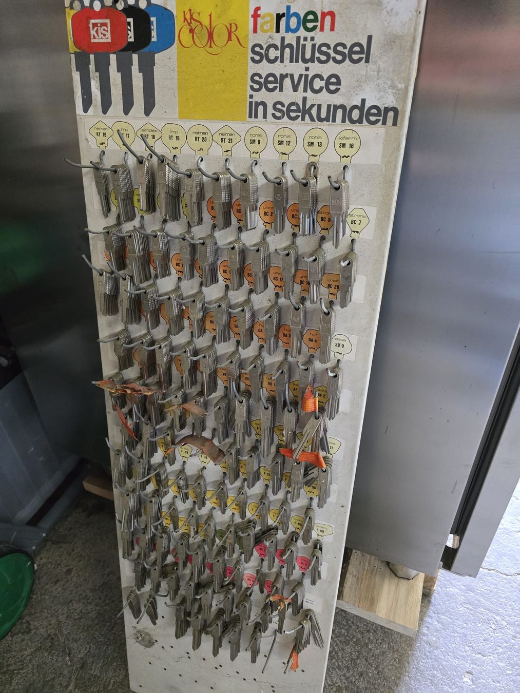 Tutte le macchine: Schlüsselfraesmaschine KIS #470 – Usato da Wuppenau venduto da Gastro-Wuppenau 4