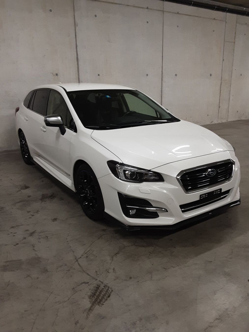 Subaru Automobili: Subaru  Levorg 2.0i Luxury  STI – Usato da Eggiwil venduto da Besu2 1