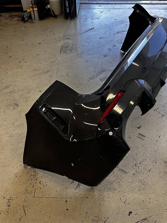 BMW Tutti pezzi di ricambio auto: BMW G45 X3 Stossstange hinten – Usato da Dielsdorf venduto da Ahujet46 3