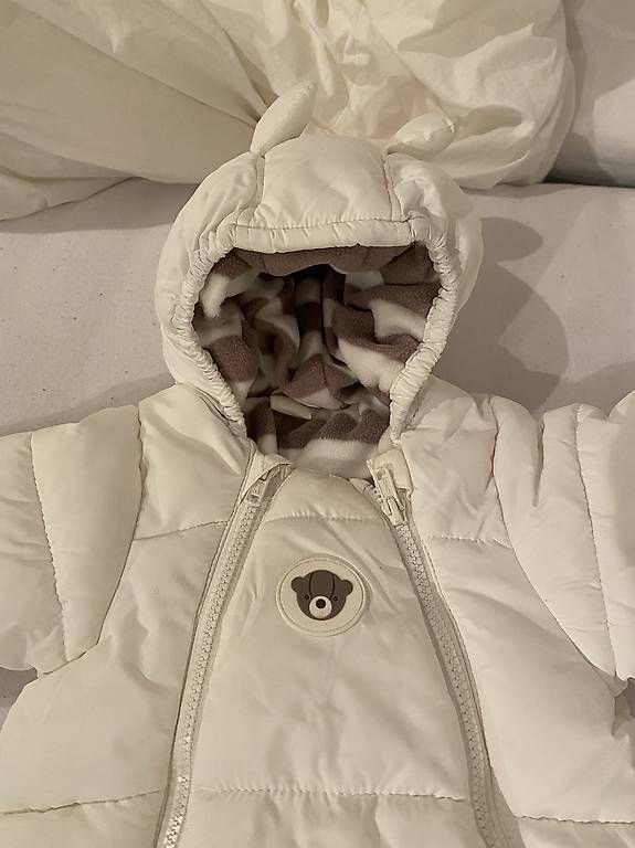 Kleiderpakete & -sets: Combinaison pour bébé 2 à 6 mois neuve  – Gebraucht aus Lausanne von nat_h2gw 1