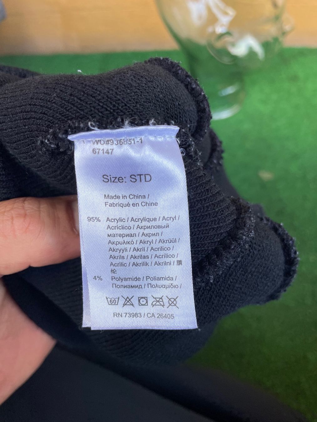 Helly Hansen Copricapi, berretti & cappellini: Vintage Y2K Beanie Helly-Hansen – Usato da Zürich venduto da le_souk 4