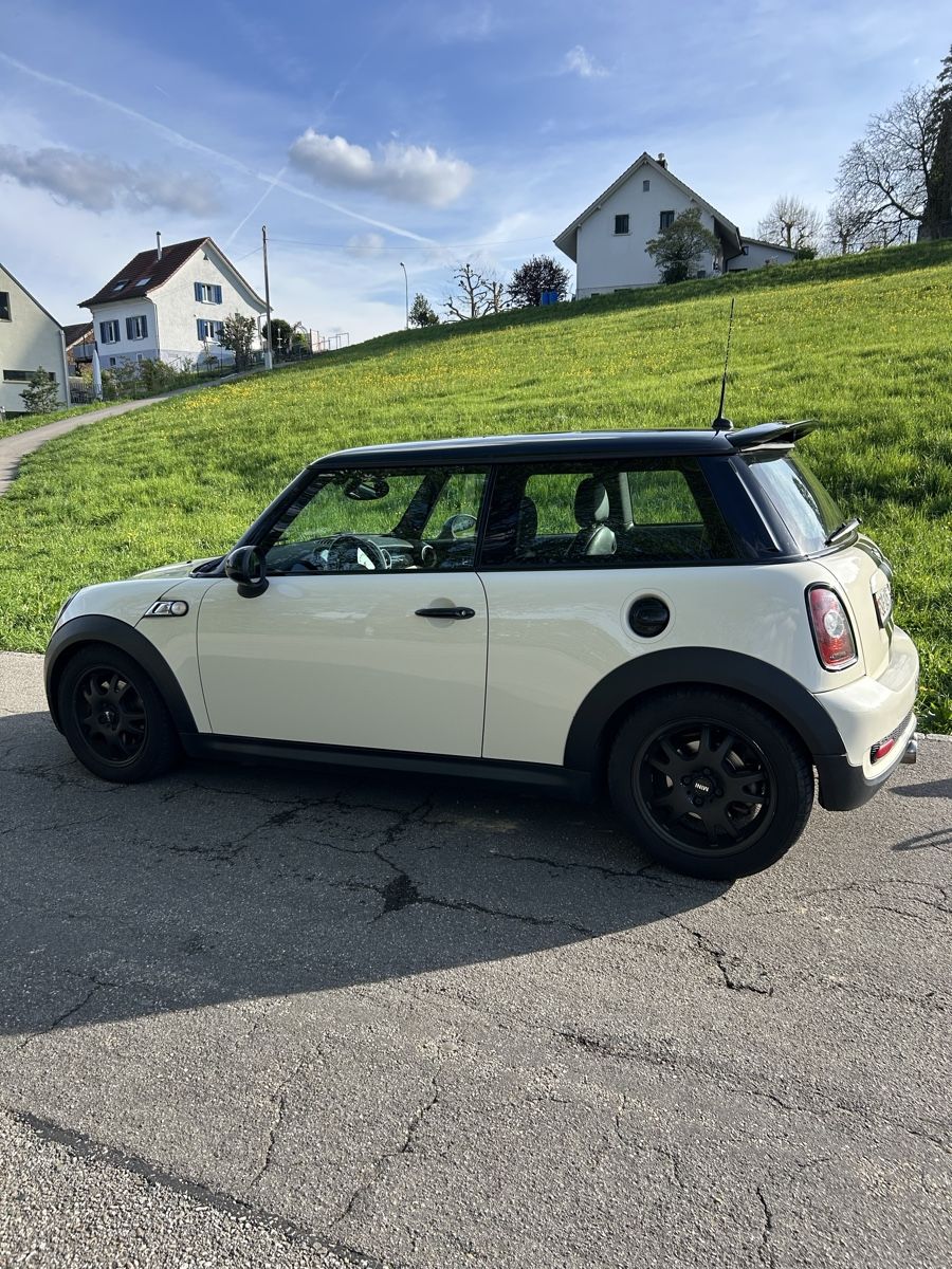 Mini Autos: Mini Cooper S – Gebraucht aus Lostorf von jamielee22 8