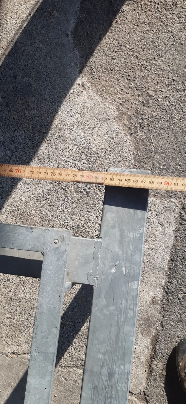 Altri mobili: Gartentisch - Gestell – Usato da Mettmenstetten venduto da LandForst 3