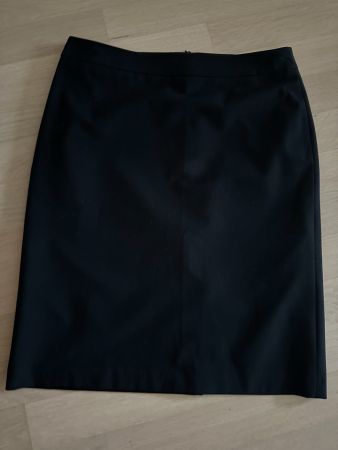 Bleistiftrock COMMA - black - Gr. 38 - TOP/neuwertig
