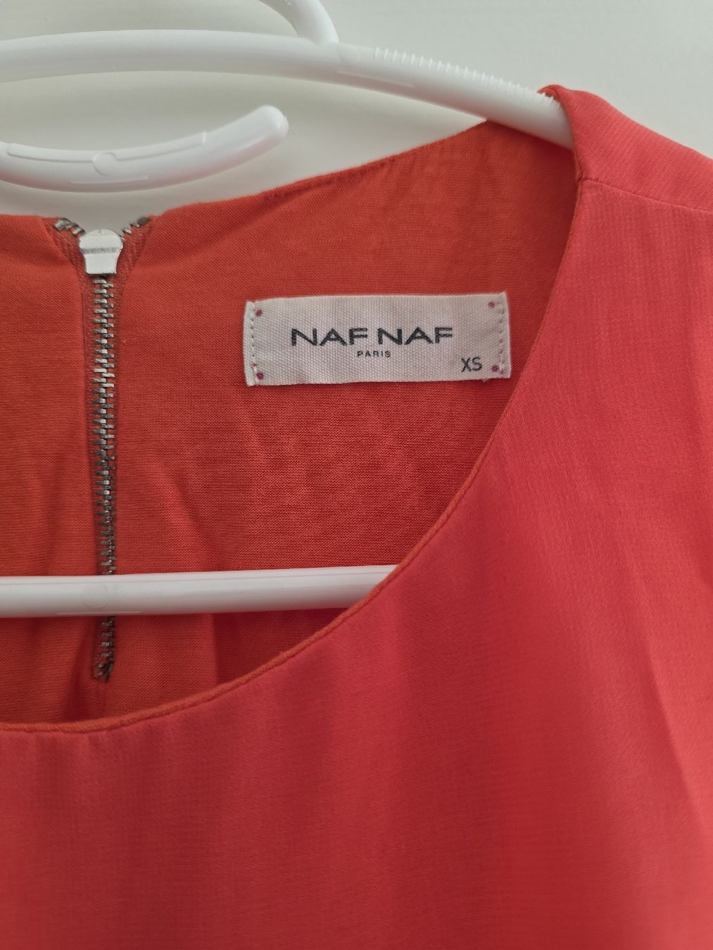Nafnaf Robes: NAF NAF Coral Summer Dress – D'occasion à Zürich par lit_n7pb 1
