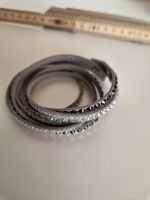 Bracelet 5 tours cuir gris et strass 