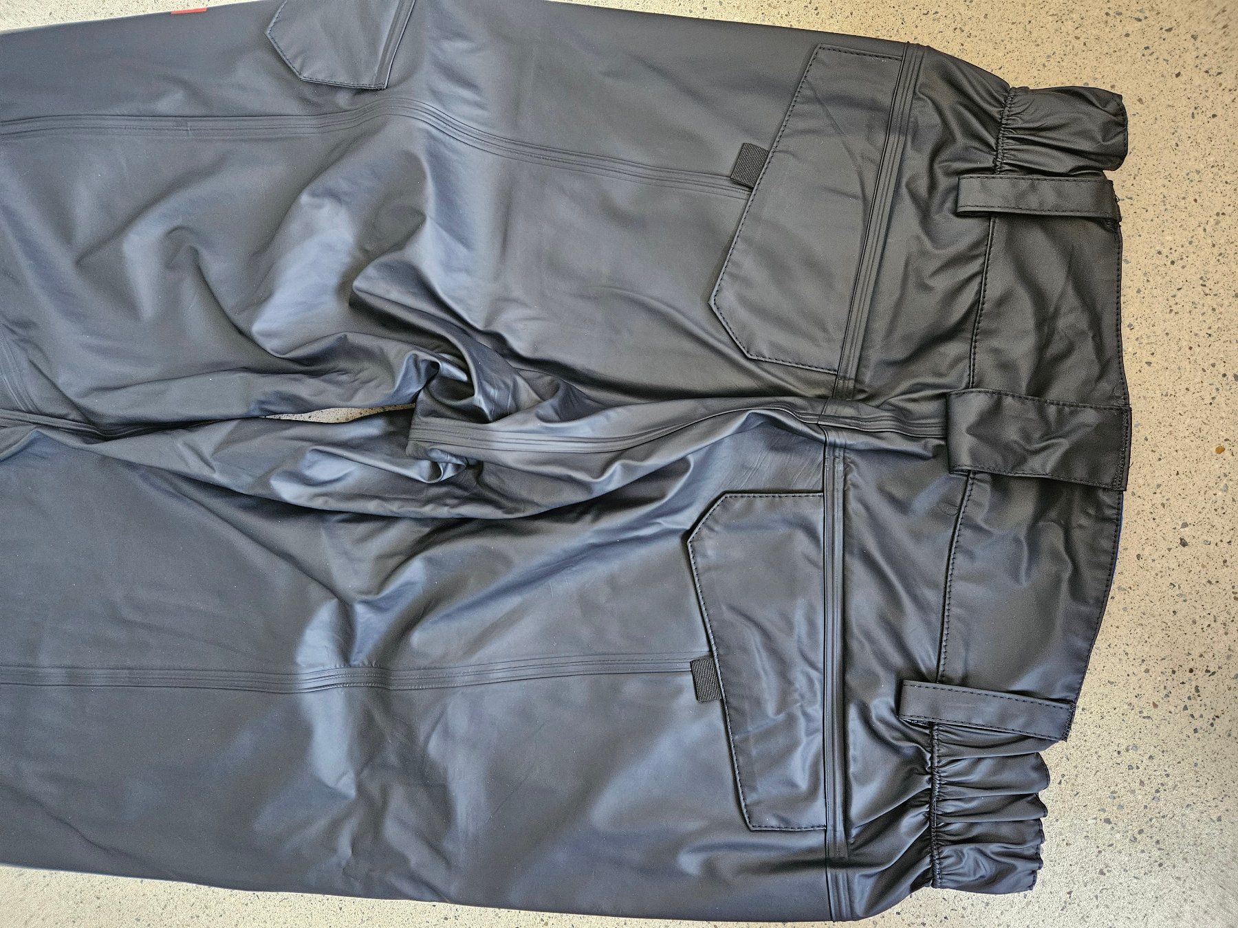 Engelbert Strauss Pantaloni: Engelbert Strauss Regenhose motion 2020  Gr. 46 / S – Usato da Kloten venduto da Samerus 7