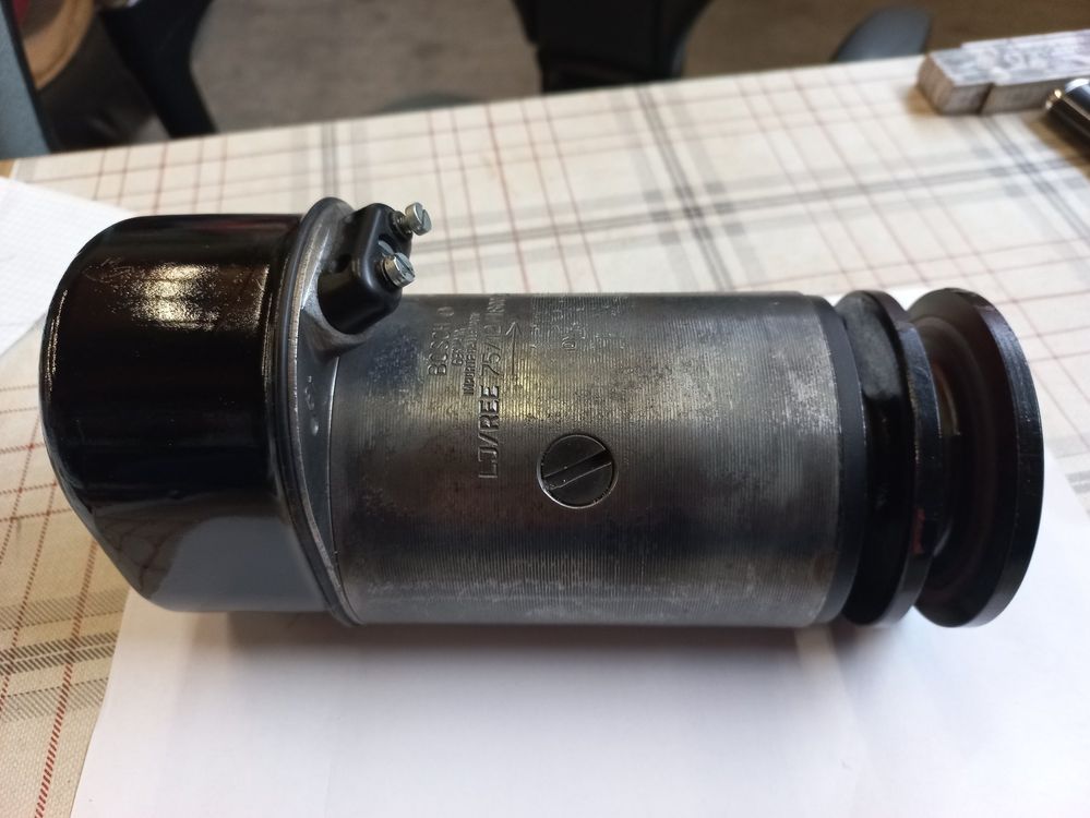 Bosch 986044841 Lichtmaschine 120A - Generator Für Verschiedene Fahrzeuge