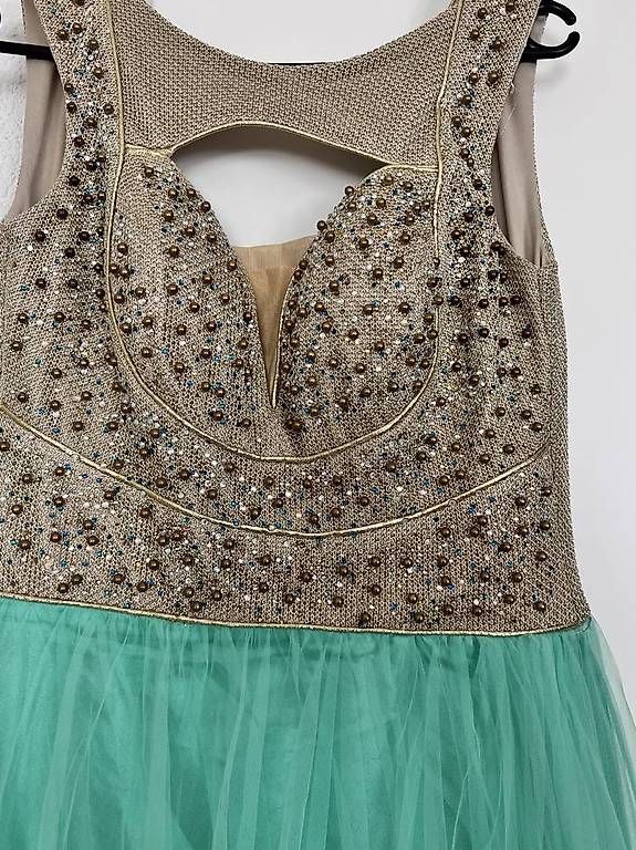 Vestiti: Robe de soirée neuve – Usato da Aigle venduto da Sub087 2