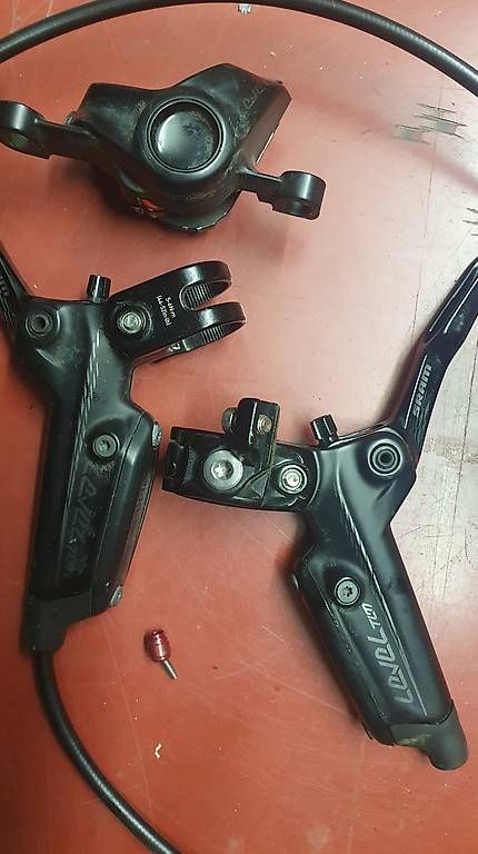 Pezzi di ricambio: SRAM Level TLM avant et arrière – Usato da Fontainemelon venduto da Lemayeu 3