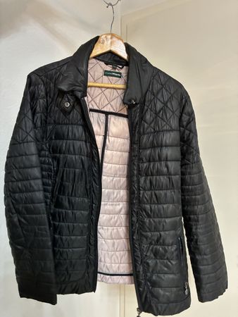 Steppjacke Charles Vögele schwarz leicht gebraucht Zustand