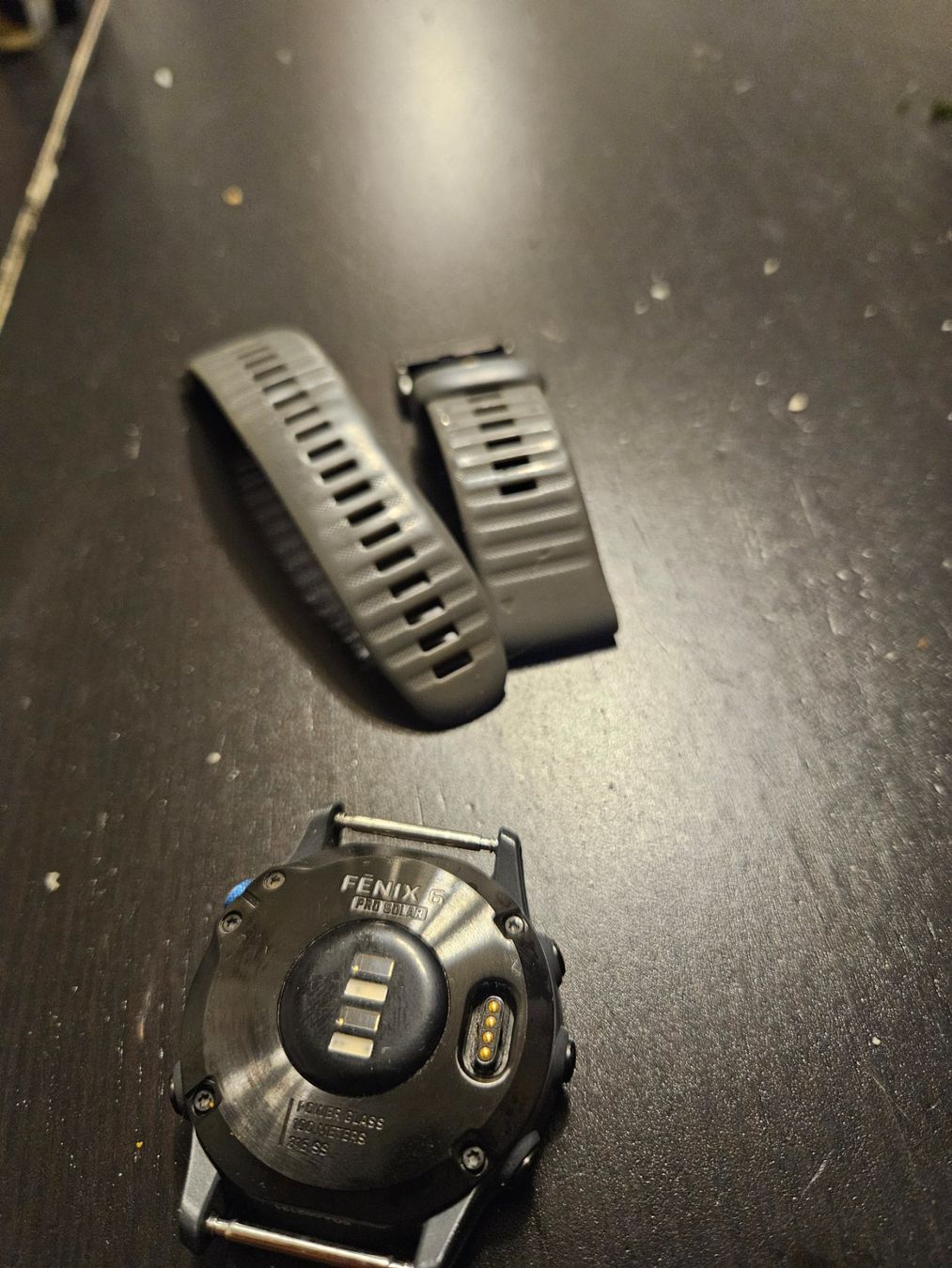 Garmin Smartwatch: Garmin Fenix 6 Pro solar Grau - Ideal für Sportler! – Defekt aus Watt von leo-micky 1