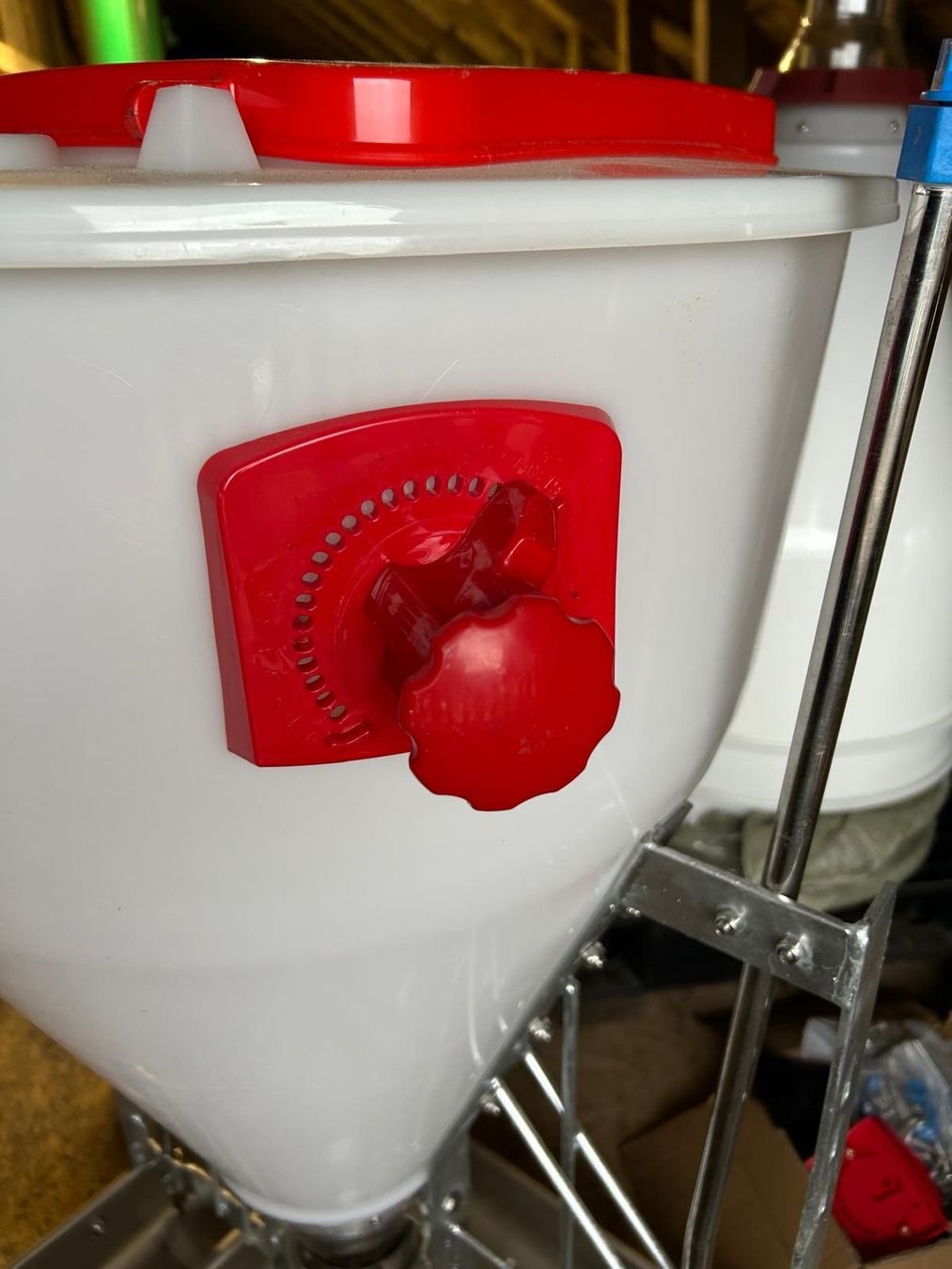 Alle Maschinen: Futterautomat Schweine – Neu und originalverpackt aus Retschwil von fa-trade 4