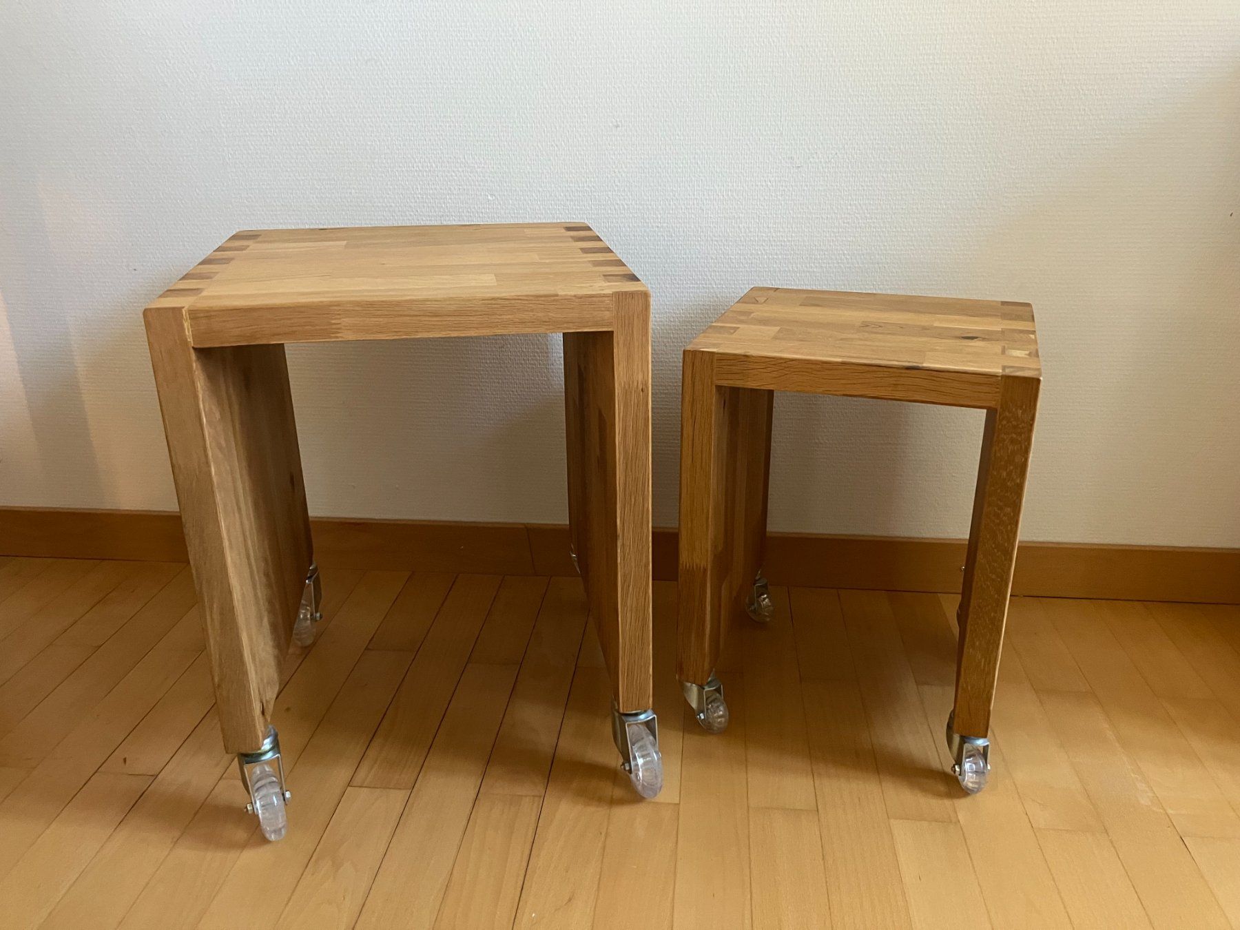 Tavoli: Beistelltisch aus Holz – Usato da Murten venduto da tanjens