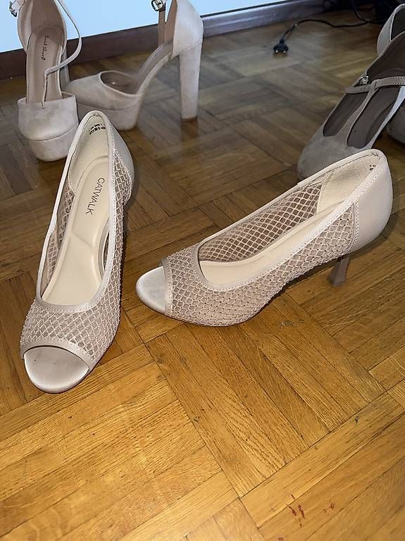 Scarpe da donna: Scarpe con tacco  – Usato da Pregassona venduto da sal_tp5h 3