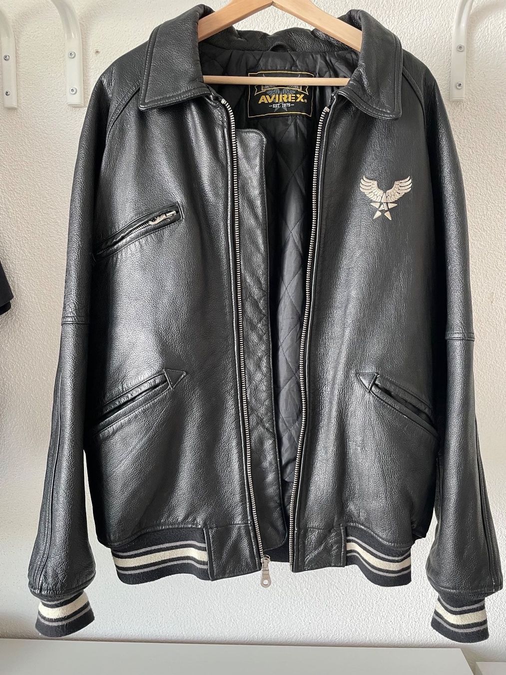 Avirex Giacche: Avirex Lederjacke – Nuovo e nell'imballaggio originale da Lengnau AG venduto da AJ2001 2