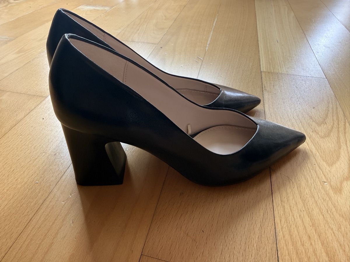 Damenschuhe: Schuhe schwarz Grösse 37 Damenschuhe mit Blockabsatz – Gebraucht aus Kilchberg ZH von ana_z2sb 6