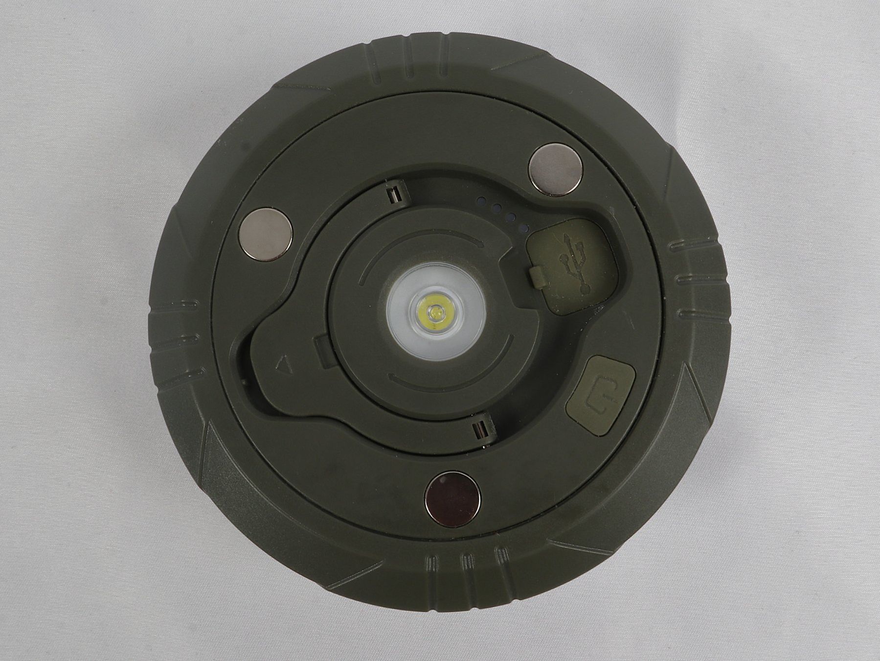 Lampen: CAMPING LIGHTS Multifunktionslicht zum Zelten – Gebraucht aus Steinen von Restwert_Steinen 2