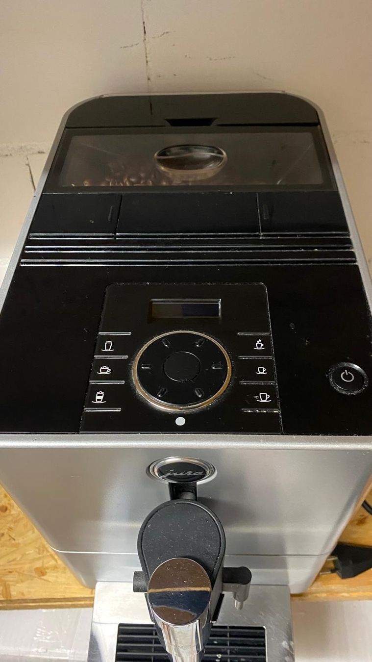 Jura Machines à café & Machines à expresso: Jura ENA Micro 9 One Touch Kaffeemaschine – Défectueux à Brüttisellen par mogador9 4