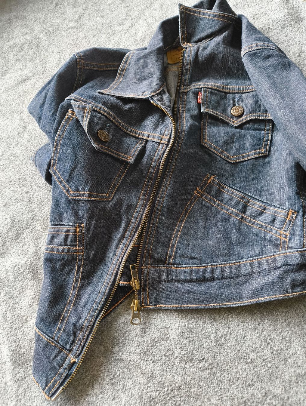 Levi's Giacche: Levi's Trucker Style Jacke XS – Nuovo (secondo la descrizione) da Stein am Rhein venduto da DaOhana 4