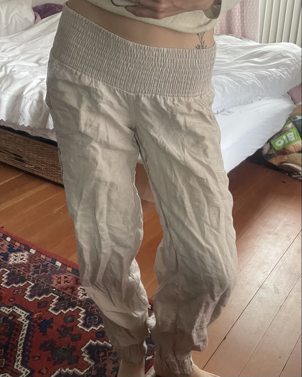 Hosen: Beige Hippie Sommerhose – Gebraucht aus Baden von Julikoo