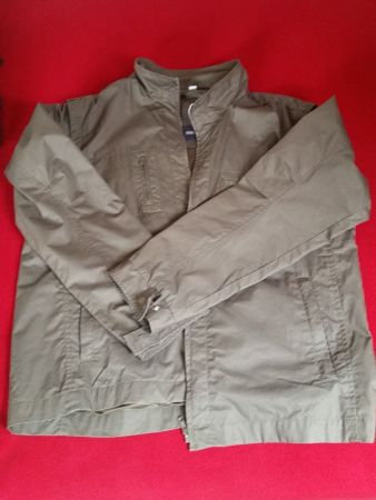 Super praktische Herrenjacke, Gr. 52/54